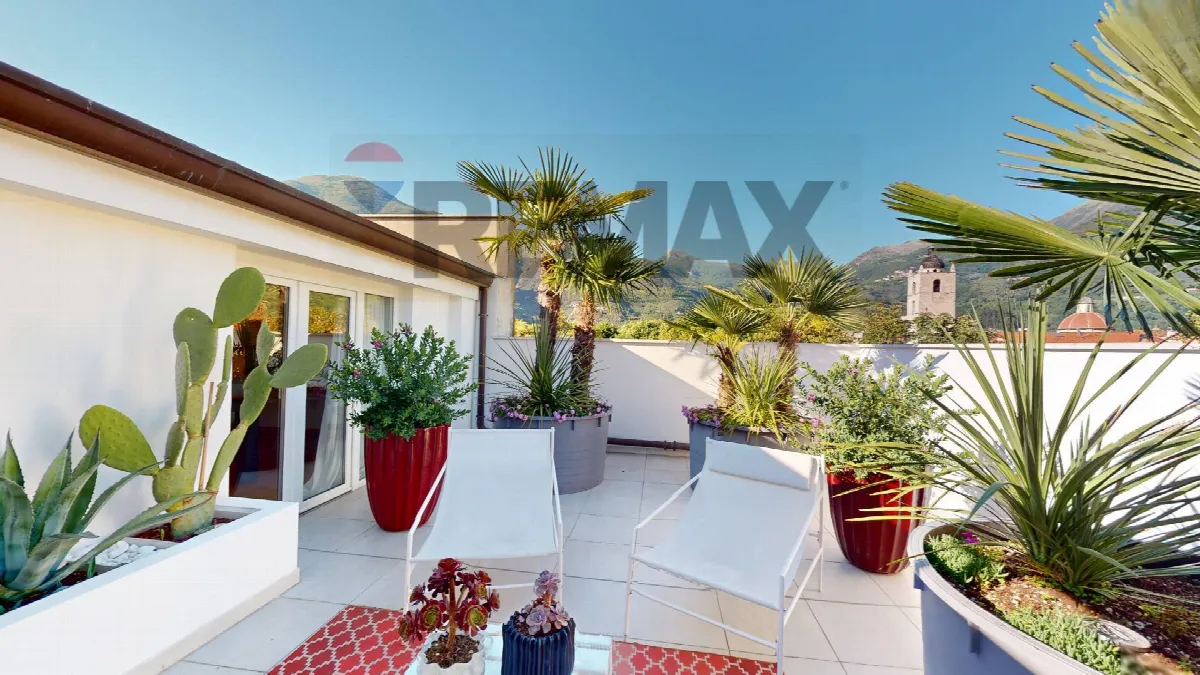 Duplex in vendita a Camaiore - foto 1