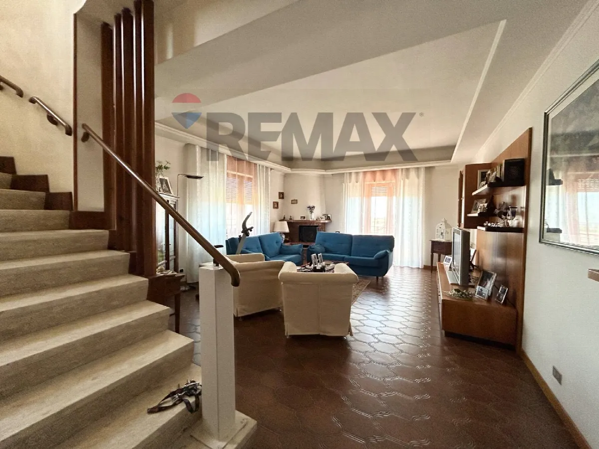Duplex in vendita a Aprilia - foto 2