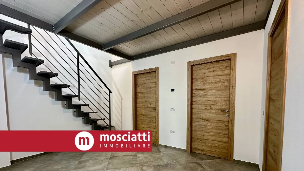 Duplex in vendita a Castelraimondo, Collina - foto 1