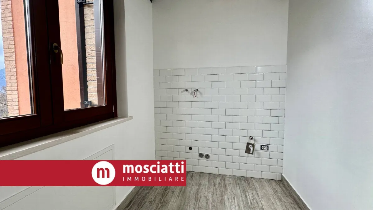 Duplex in vendita a Castelraimondo, Collina - foto 9