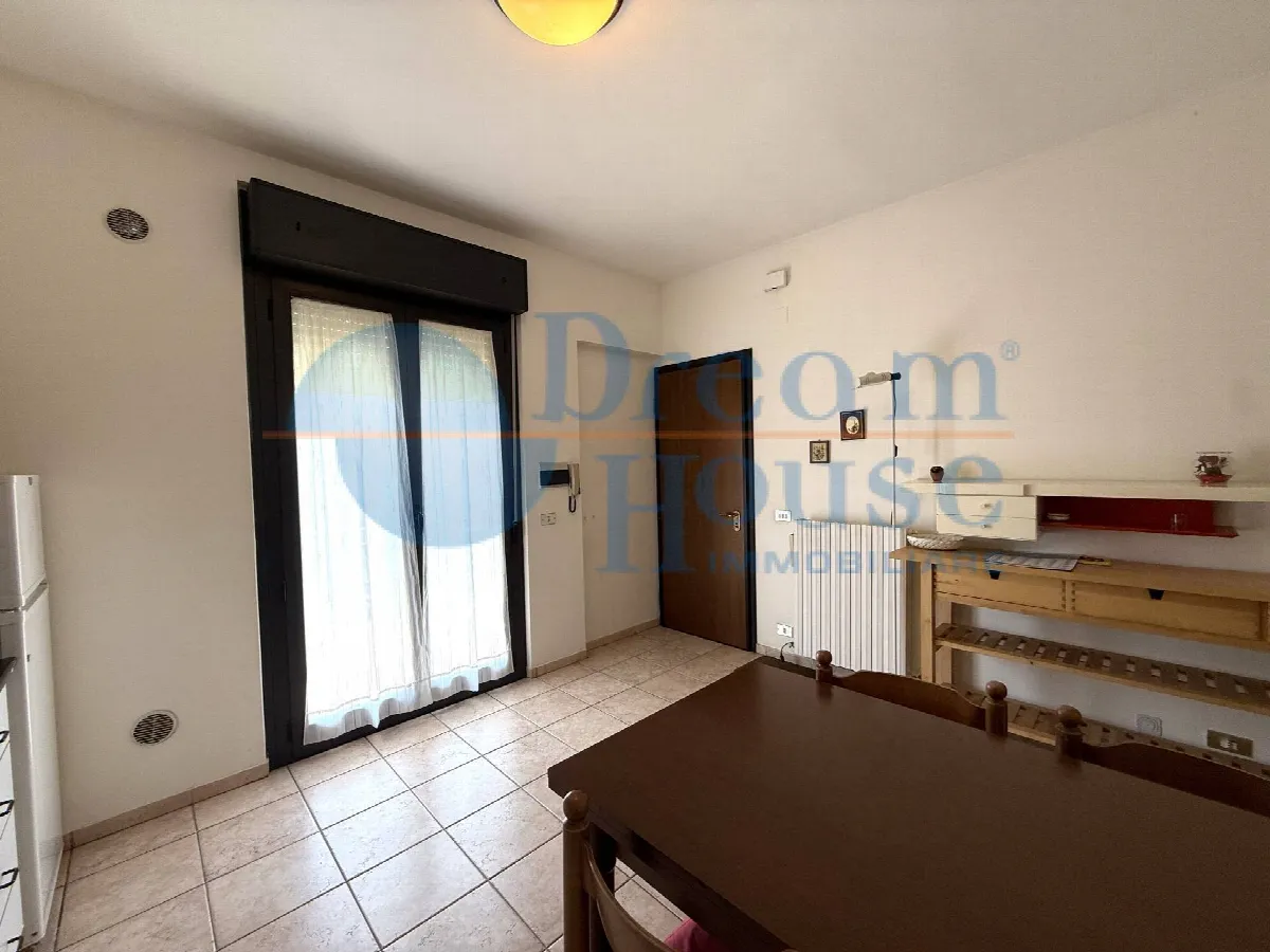Appartamento in vendita a Alba Adriatica, Zona Nord - foto 4