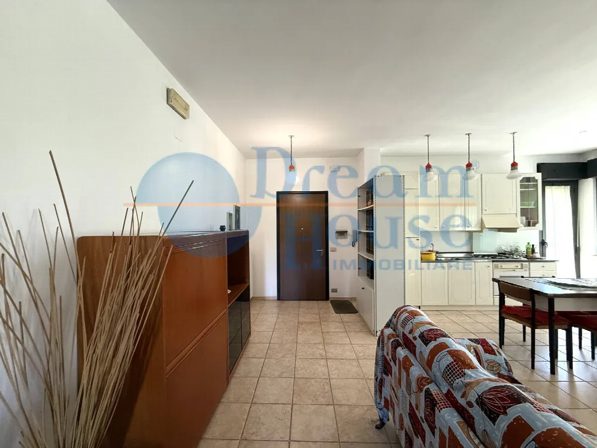 Appartamento in vendita a Alba Adriatica, Zona Nord - foto 4