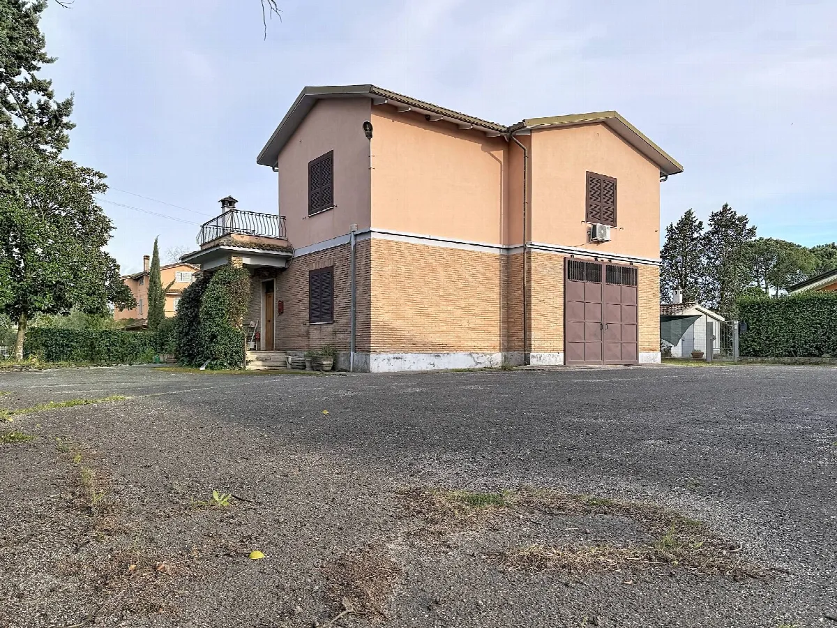 Appartamento indipendente in vendita a Montelibretti - foto 6