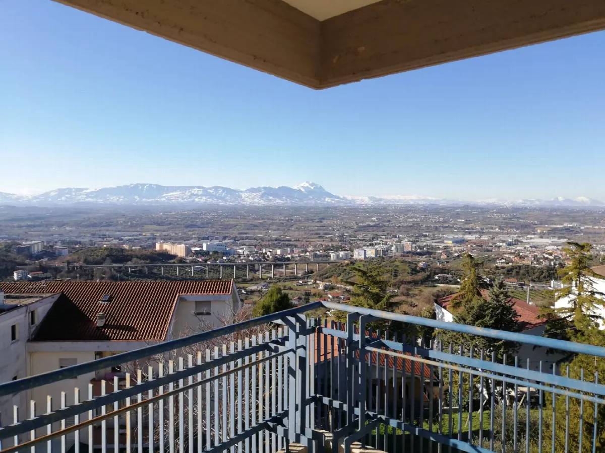 Appartamento in vendita a Chieti, Periferia - foto 1