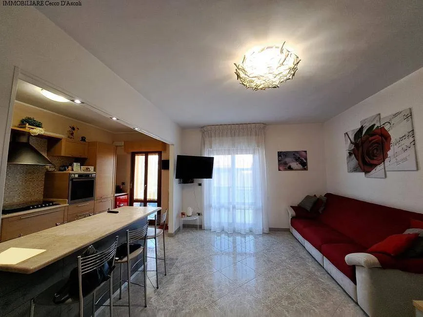 Appartamento con terrazzo in vendita a Ascoli Piceno, Poggio di Bretta - foto 4