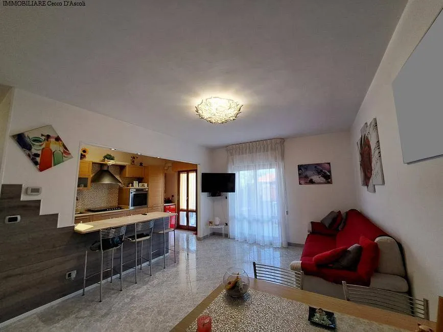 Appartamento con terrazzo in vendita a Ascoli Piceno, Poggio di Bretta - foto 5