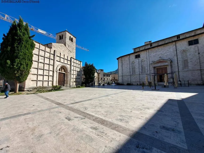 Appartamento in vendita a Ascoli Piceno, Centro Storico - foto 1