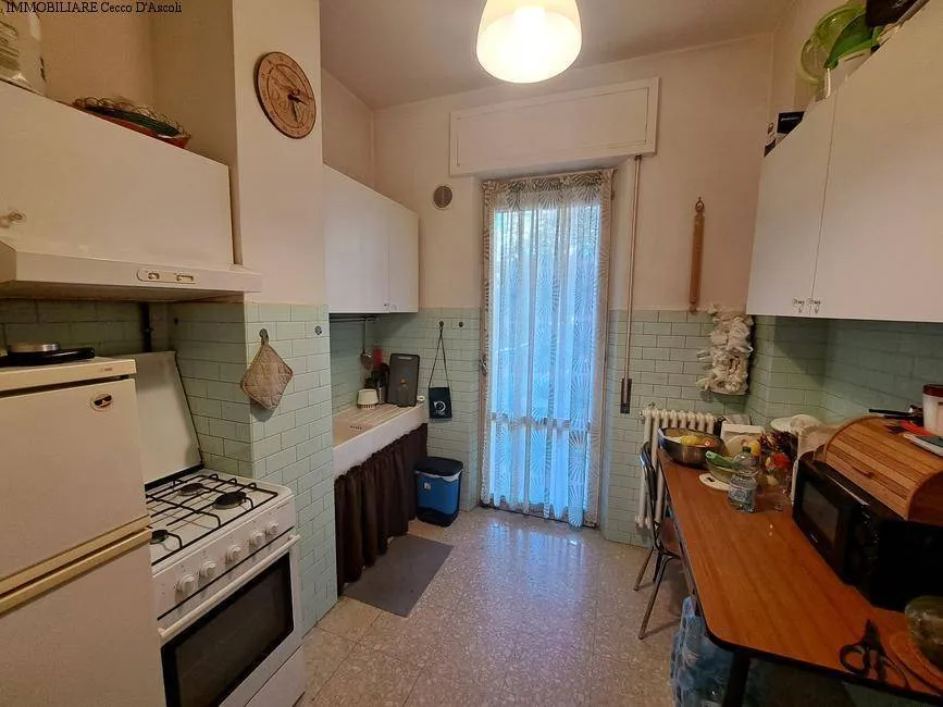 Appartamento in vendita a Ascoli Piceno, Borgo Solestà - foto 4