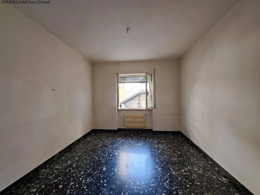 Appartamento con terrazzo in vendita a Ascoli Piceno, Piazzarola - foto 2