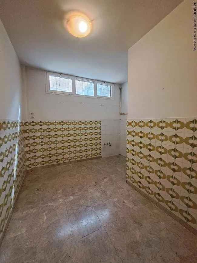 Appartamento con terrazzo in vendita a Ascoli Piceno, Piazzarola - foto 3