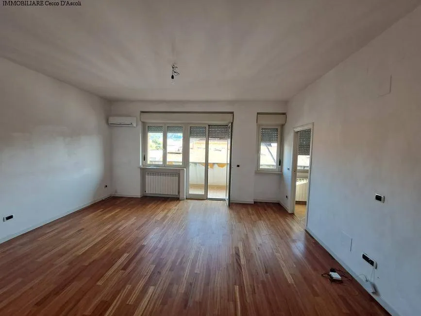 Appartamento in vendita a Ascoli Piceno, Campo Parignano - foto 3