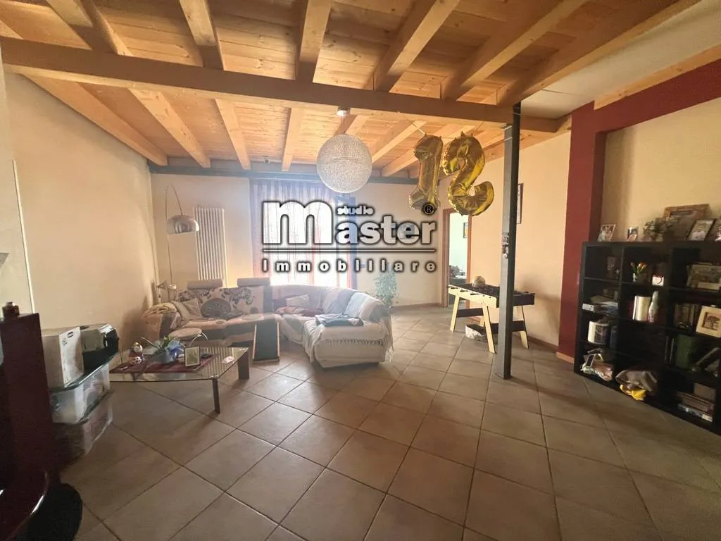 Appartamento 3 camere in vendita a Paese, Castagnole - foto 1
