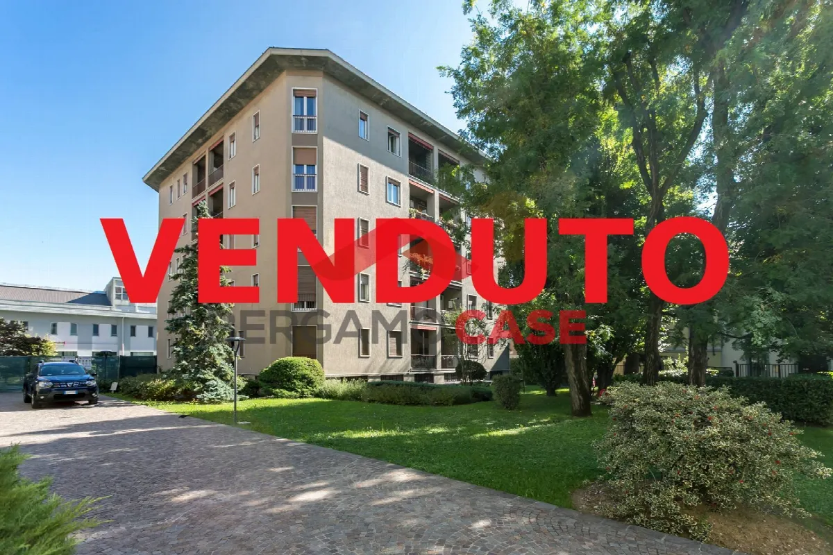 Trilocale in vendita a Bergamo, Borgo S. Caterina - foto 1