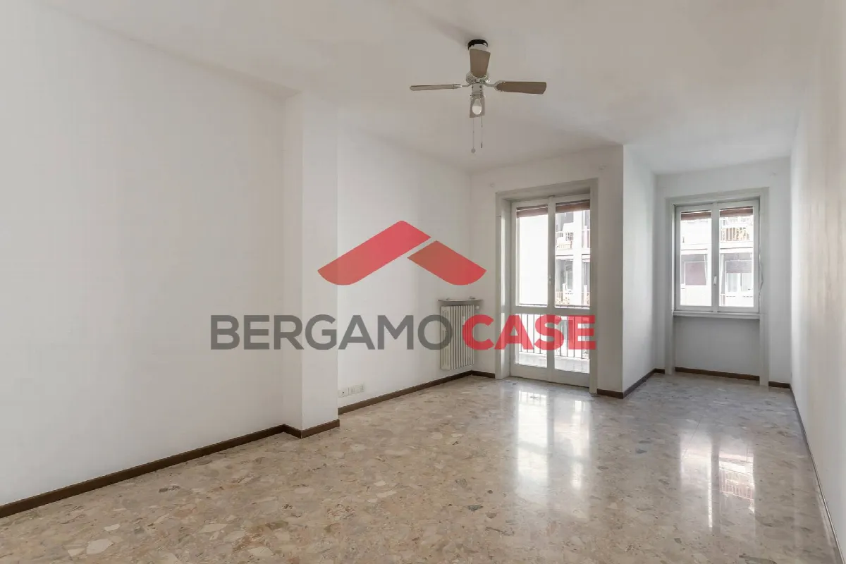 Trilocale in vendita a Bergamo, Borgo S. Caterina - foto 3