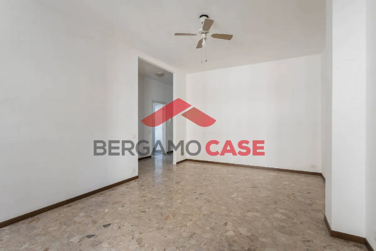 Trilocale in vendita a Bergamo, Borgo S. Caterina - foto 4