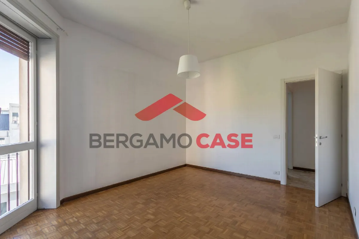 Trilocale in vendita a Bergamo, Borgo S. Caterina - foto 8