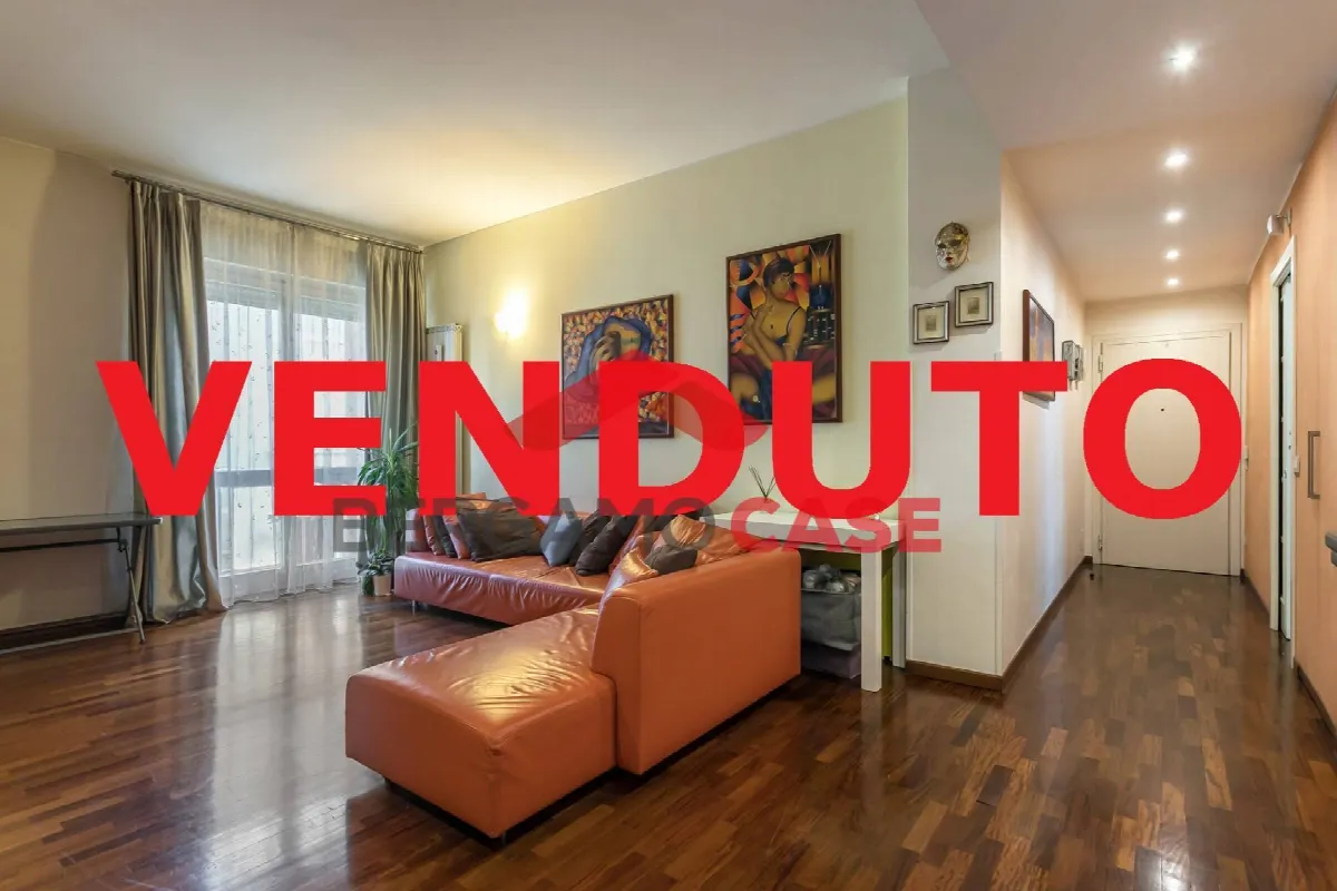 Quadrilocale in vendita a Bergamo, Centrale - foto 1
