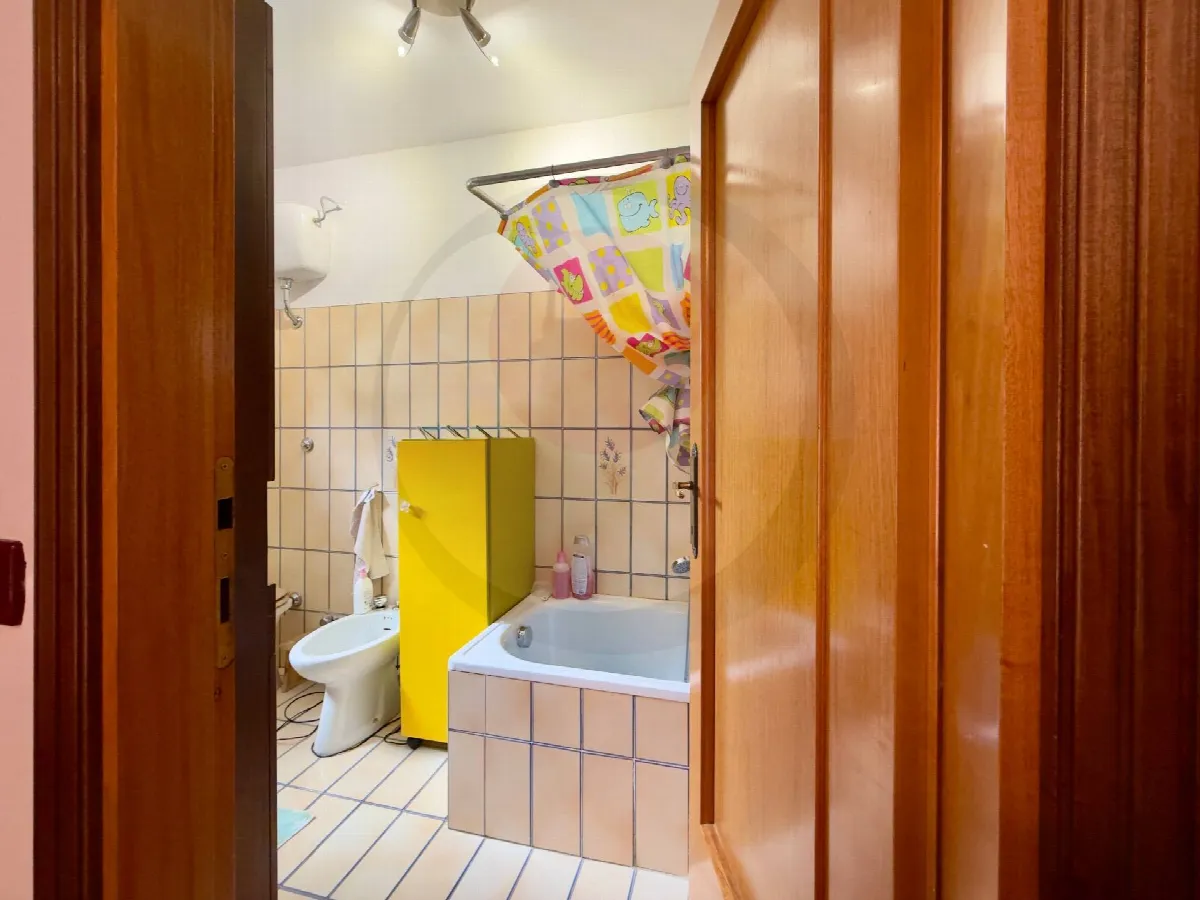 Appartamento con ingresso indipendente in vendita a Lanciano - foto 6