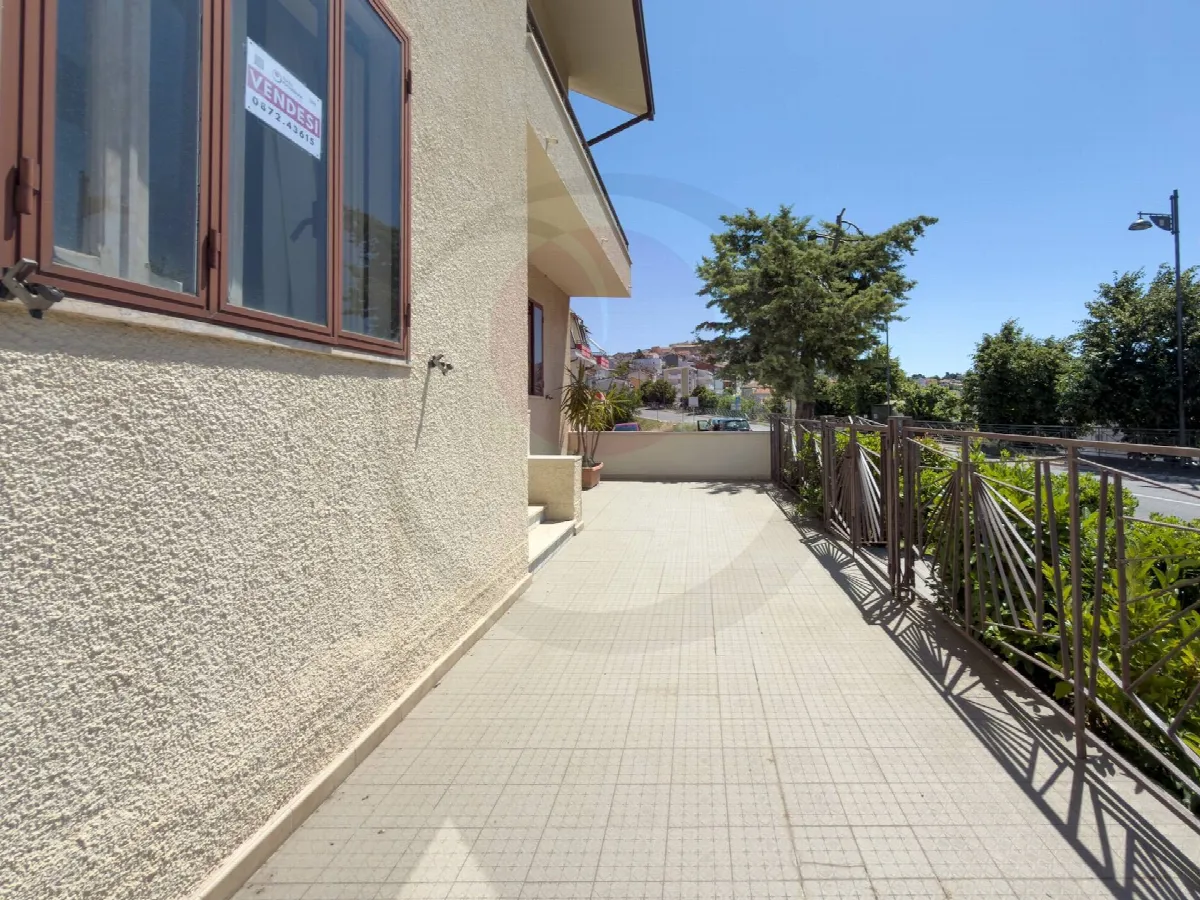 Appartamento con ingresso indipendente in vendita a Castel Frentano - foto 5