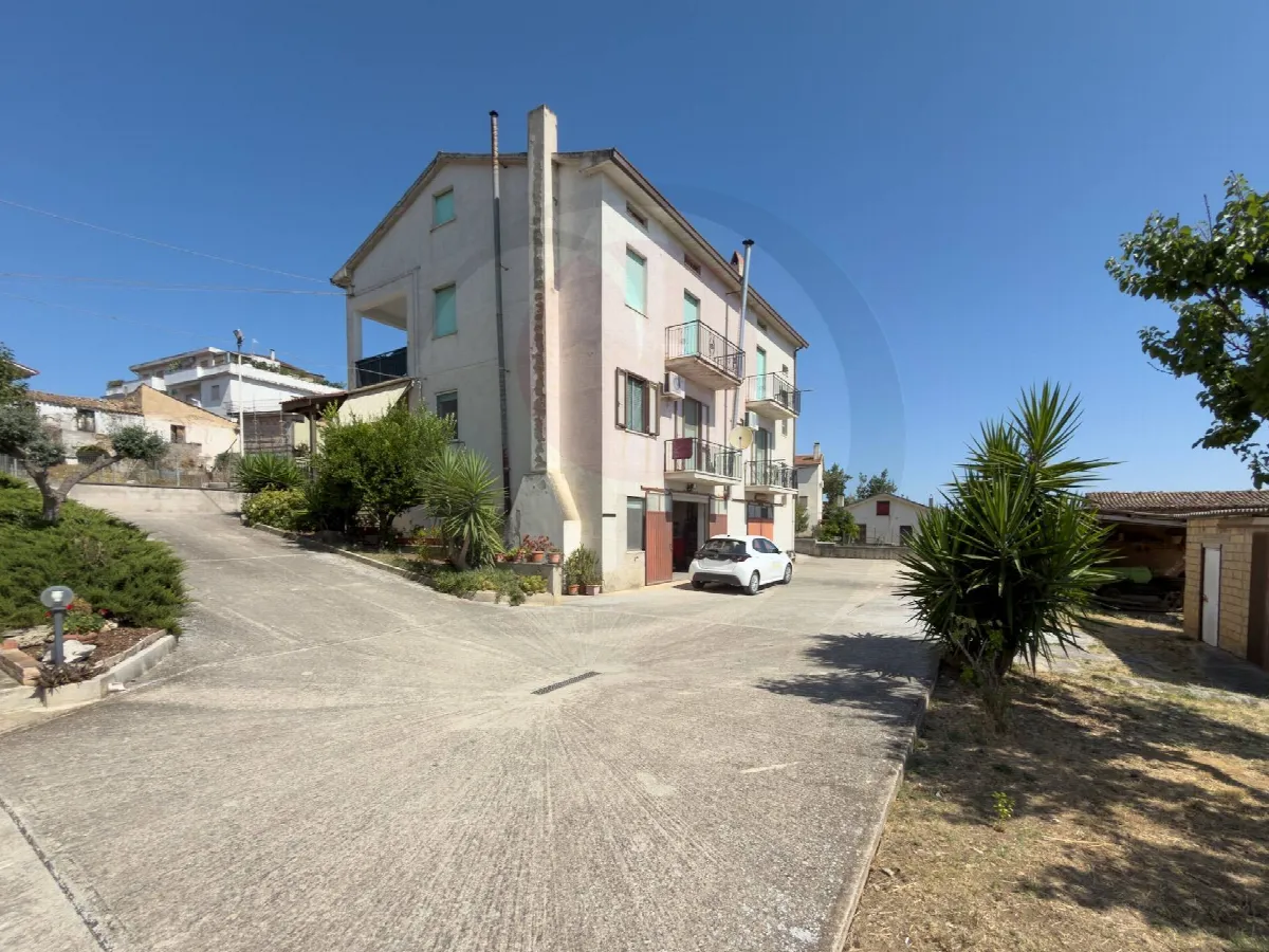 Appartamento con ingresso indipendente in vendita a Lanciano - foto 1