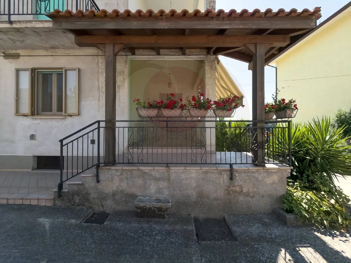 Appartamento con ingresso indipendente in vendita a Lanciano - foto 3