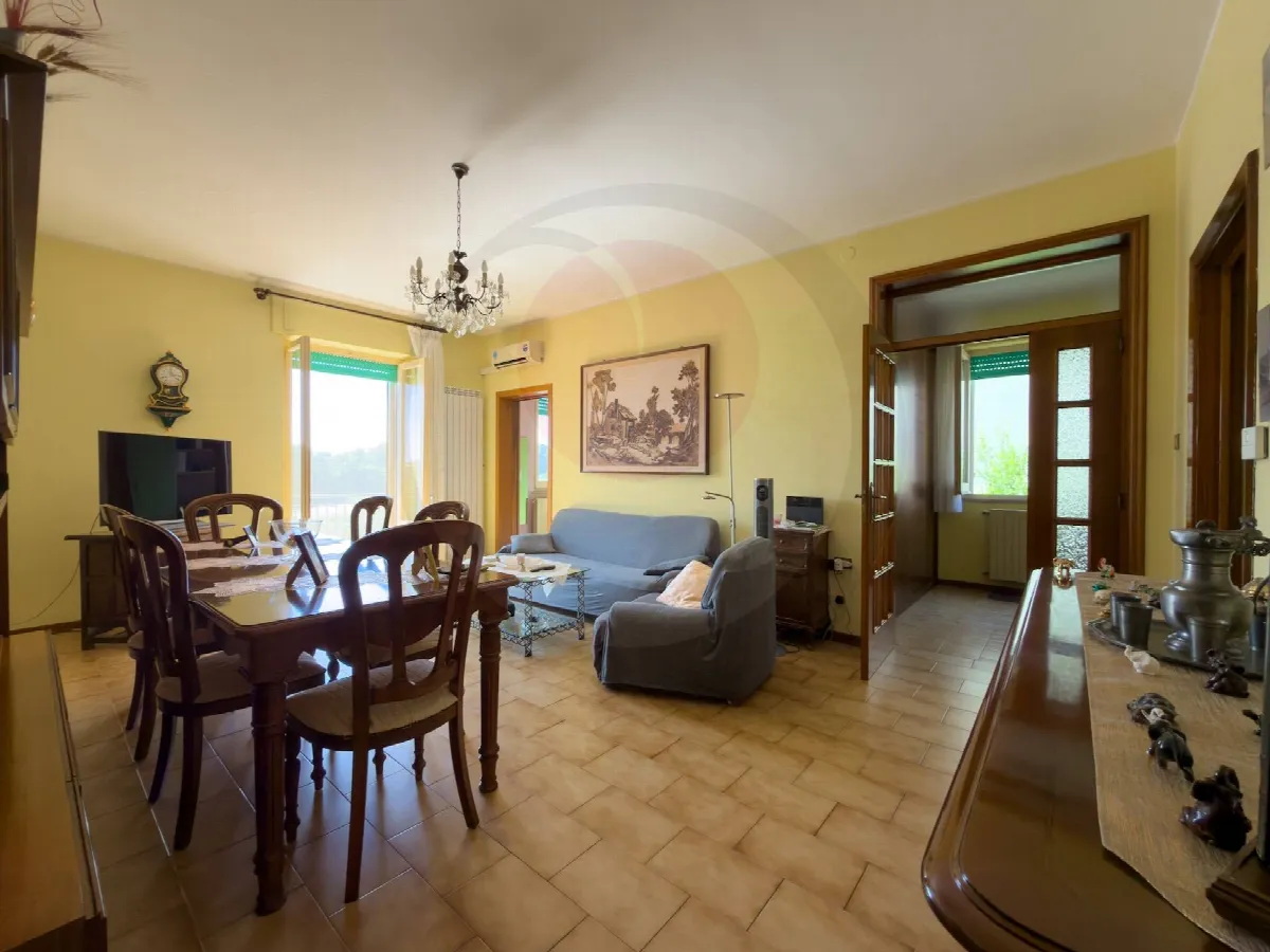 Appartamento con ingresso indipendente in vendita a Lanciano - foto 6
