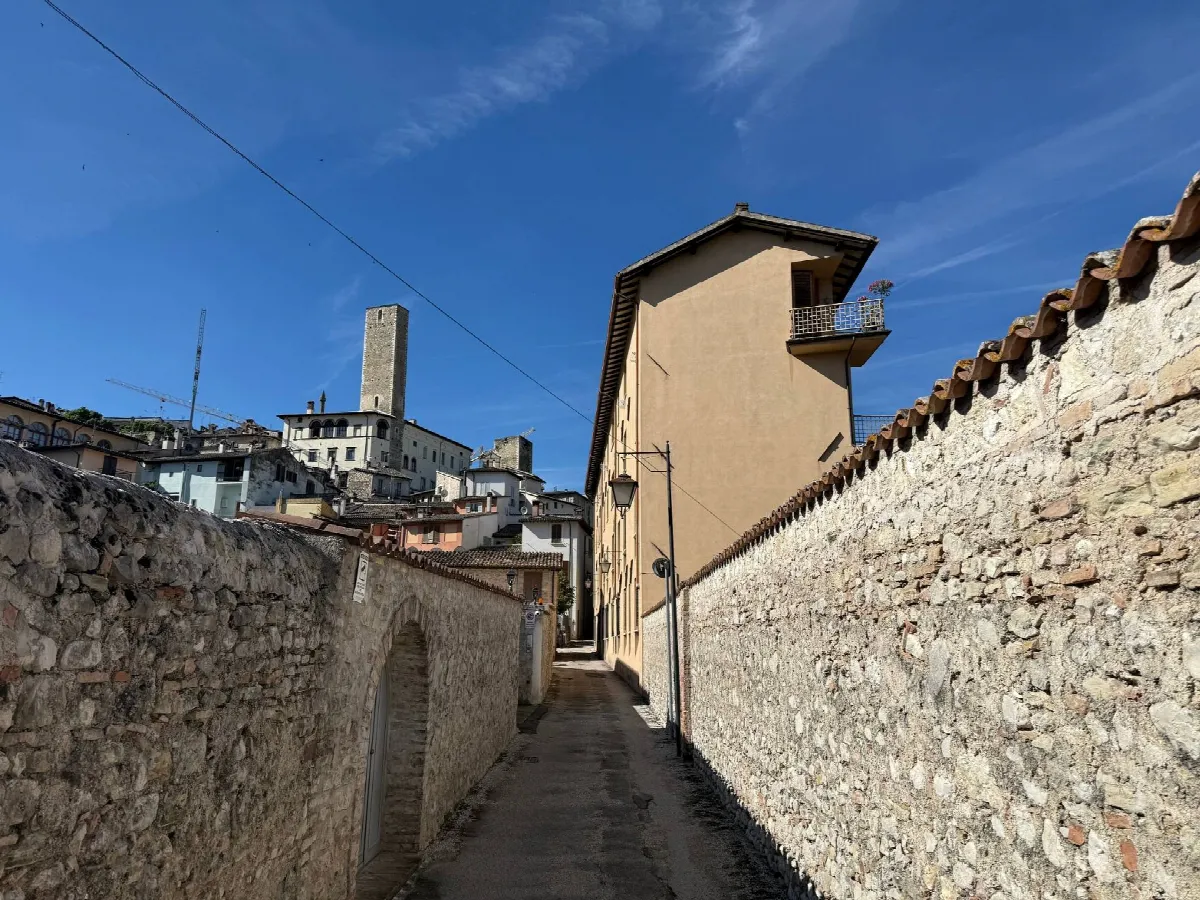 Appartamento in vendita a Spoleto, Spoleto - Centro - foto 2
