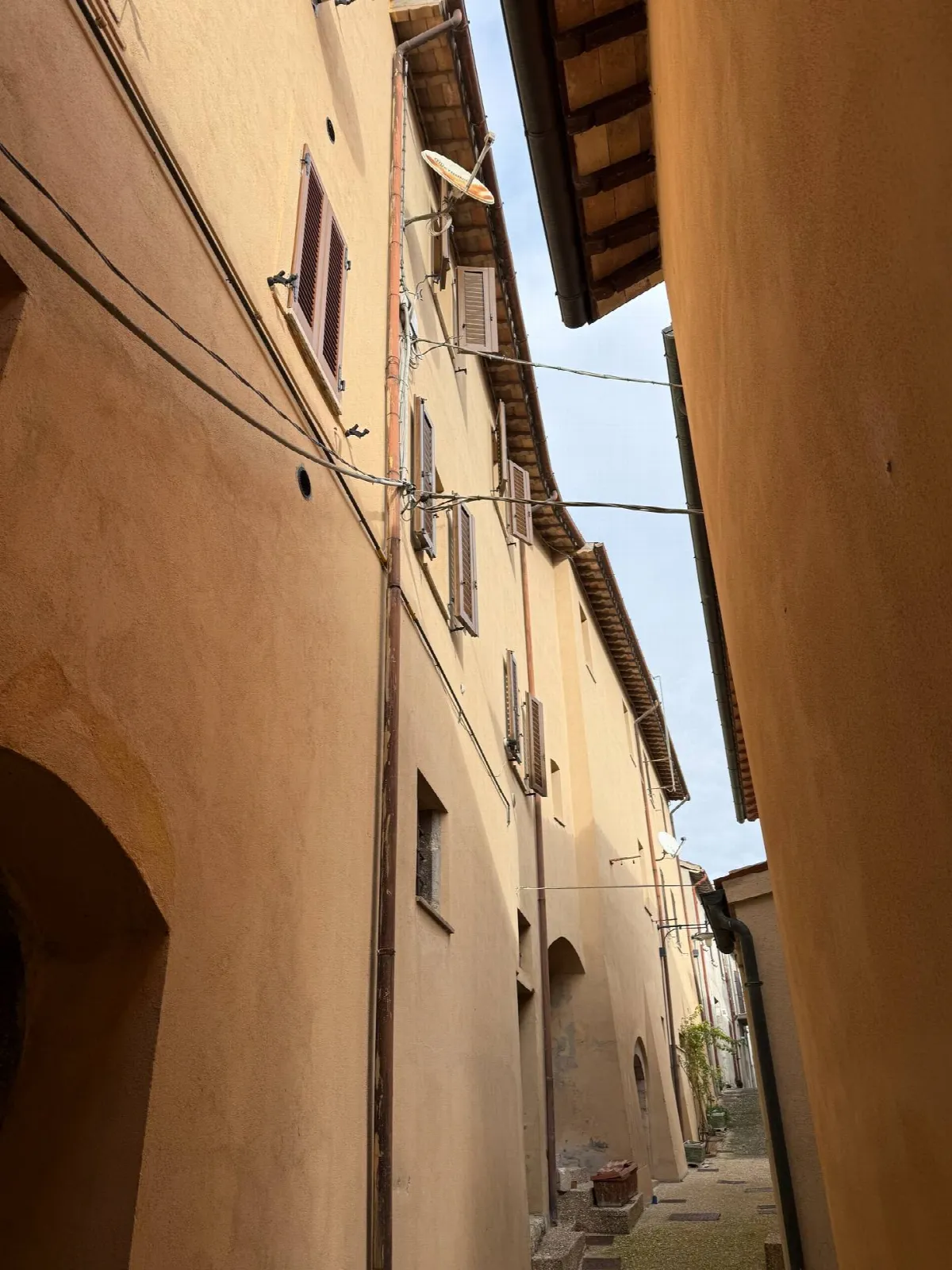 Appartamento indipendente in vendita a Cerreto di Spoleto, Triponzo - foto 2