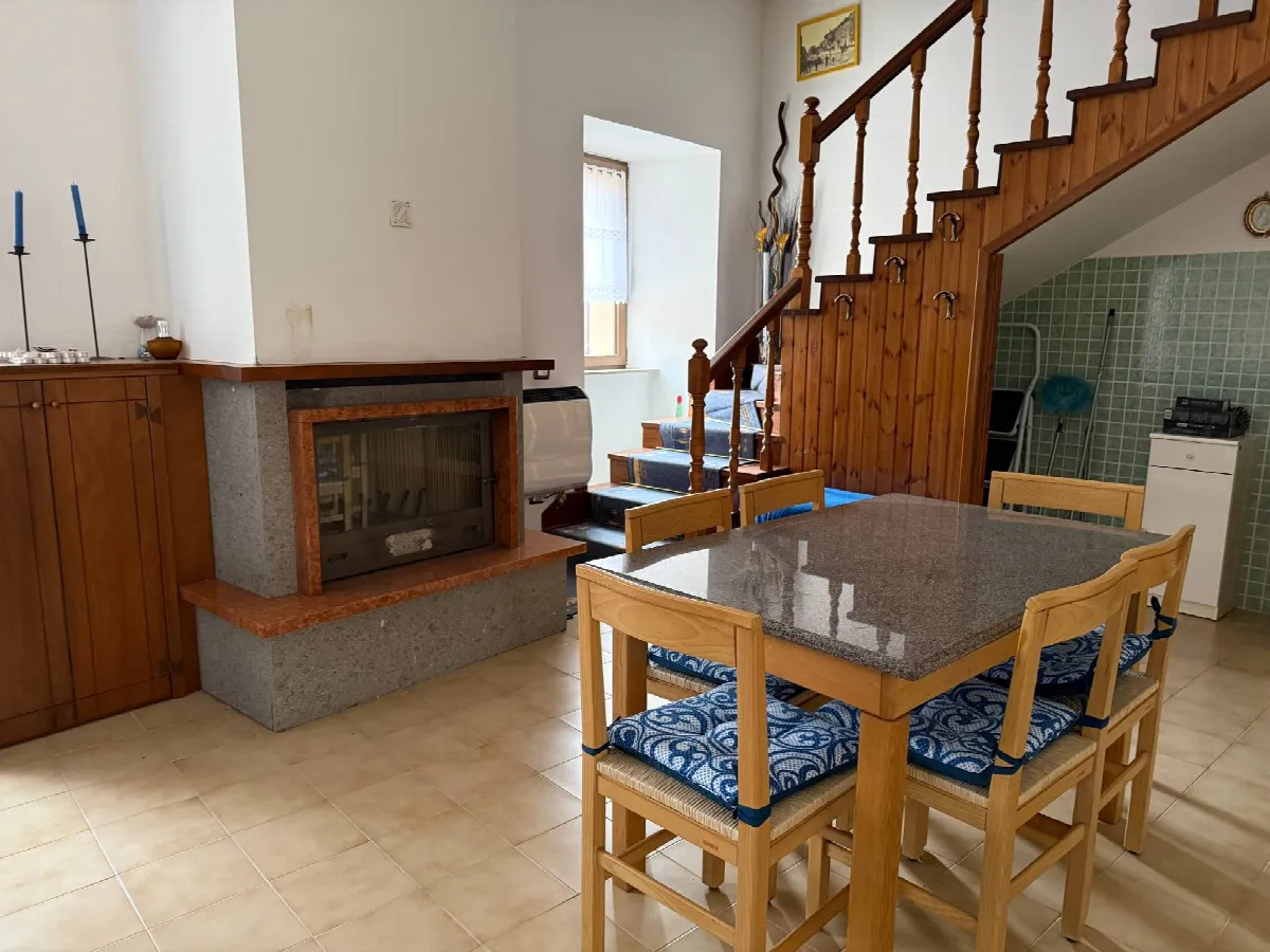 Appartamento indipendente in vendita a Cerreto di Spoleto, Triponzo - foto 9