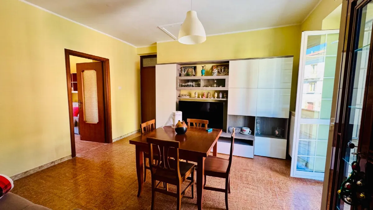 appartamento con terrazzo  in vendita a Ceppaloni - foto 2
