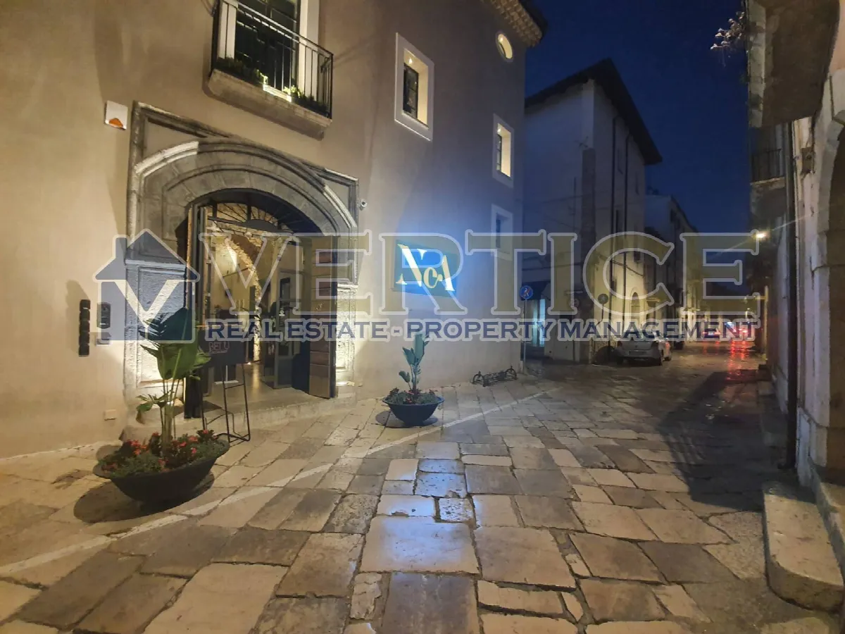 Palazzo in affitto/vendita a Fondi, Centro storico - foto 2