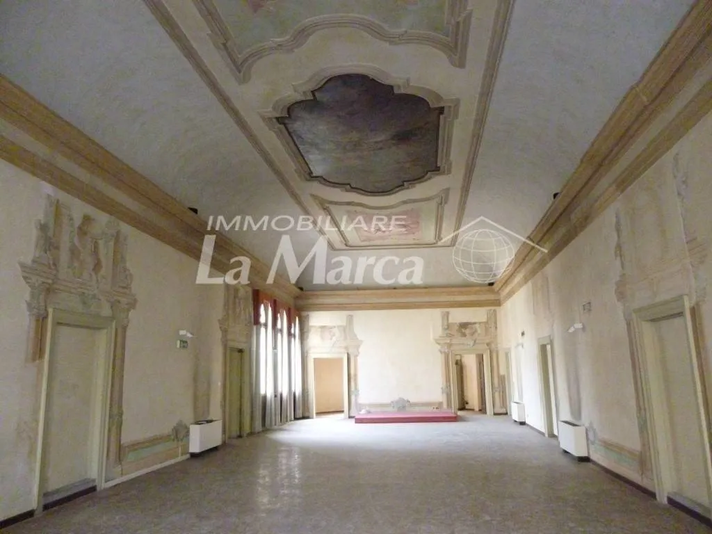 APPARTAMENTO in vendita a Treviso, CENTRO STORICO - foto 1