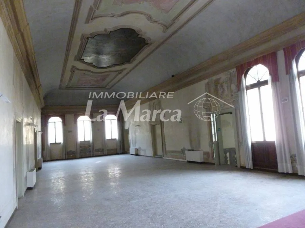 APPARTAMENTO in vendita a Treviso, CENTRO STORICO - foto 3