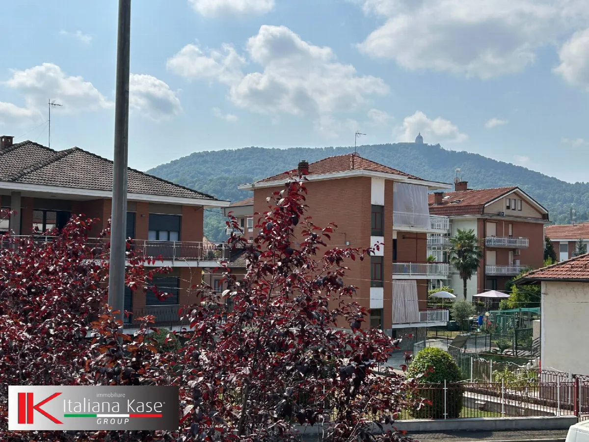 appartamento con terrazzo in vendita a San Mauro Torinese - foto 10