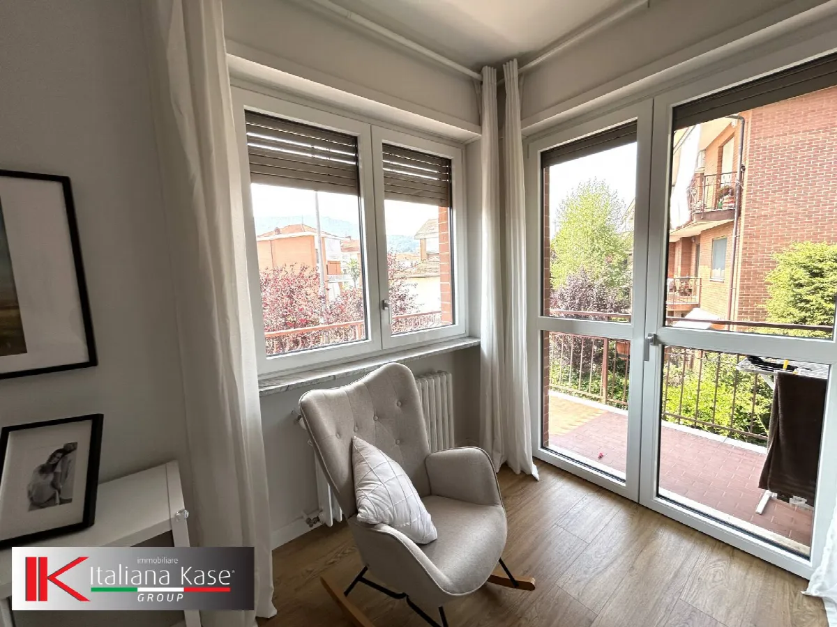 appartamento con terrazzo in vendita a San Mauro Torinese - foto 2