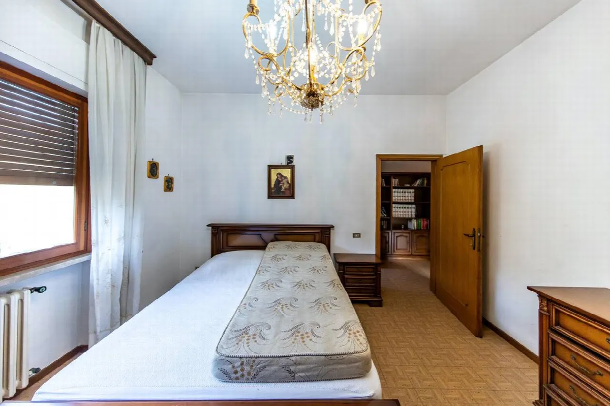 Appartamento in villa con giardino privato in vendita a Pescia - foto 10
