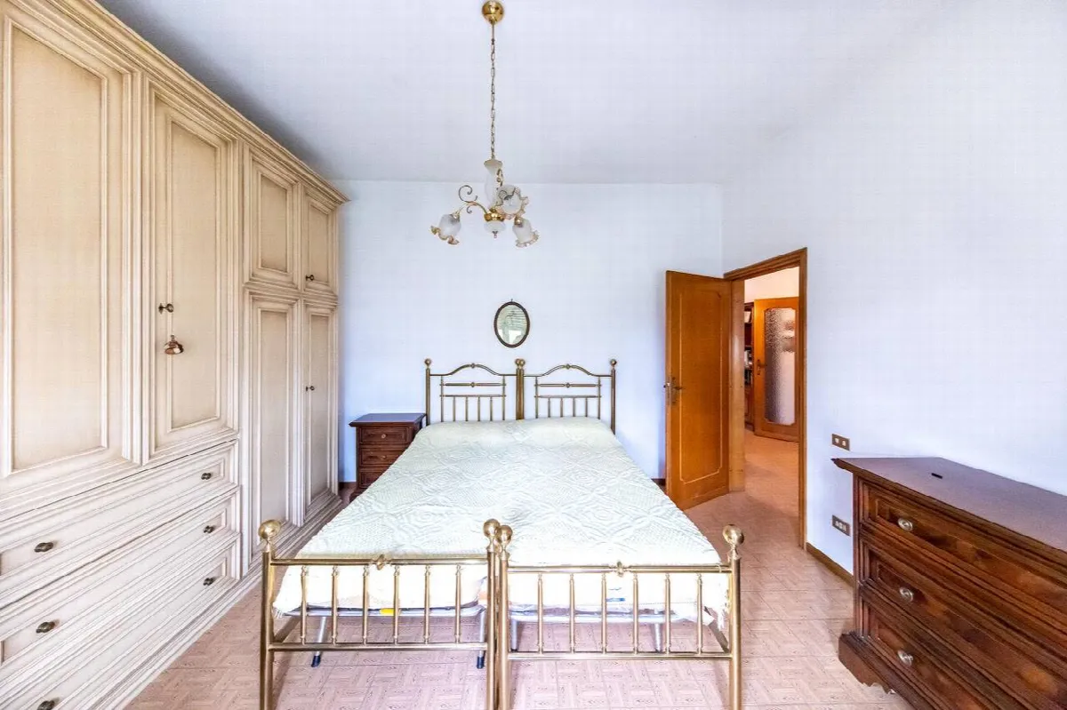 Appartamento in villa con giardino privato in vendita a Pescia - foto 8