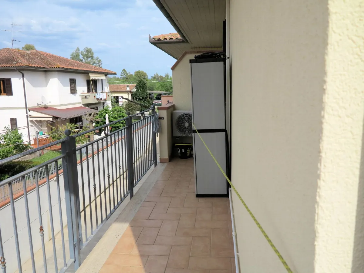 Appartamento al piano primo con giardino in vendita a Roccastrada, Ribolla - foto 6