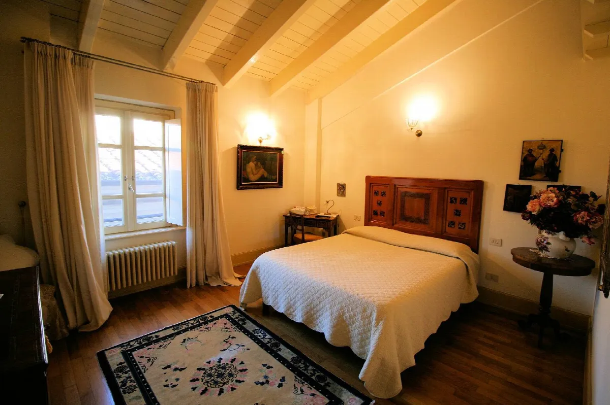 Appartamento al piano secondo con ascensore in vendita a Pistoia, Centro storico - foto 7