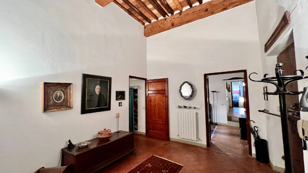 Appartamento di ampia superficie in centro storico in vendita a Lucca, Centro storico - foto 9