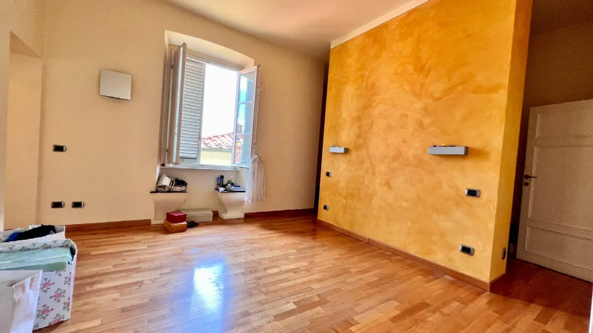 Appartamento in centro storico in vendita a Lucca, Centro storico - foto 7