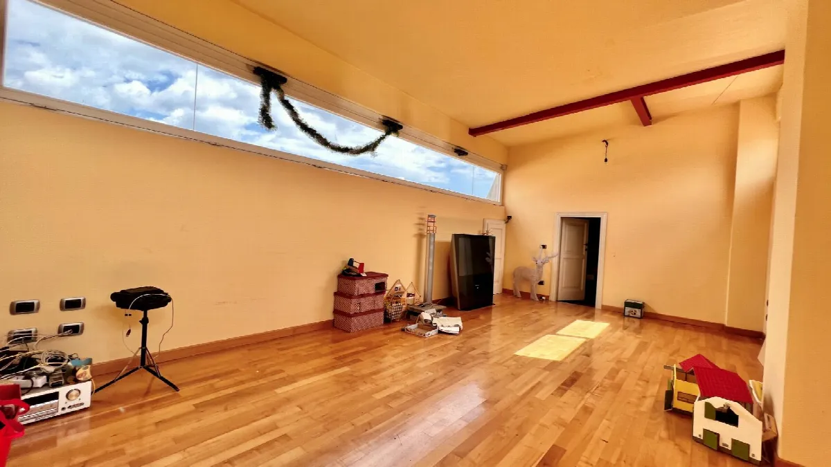 Appartamento in centro storico in vendita a Lucca, Centro storico - foto 8