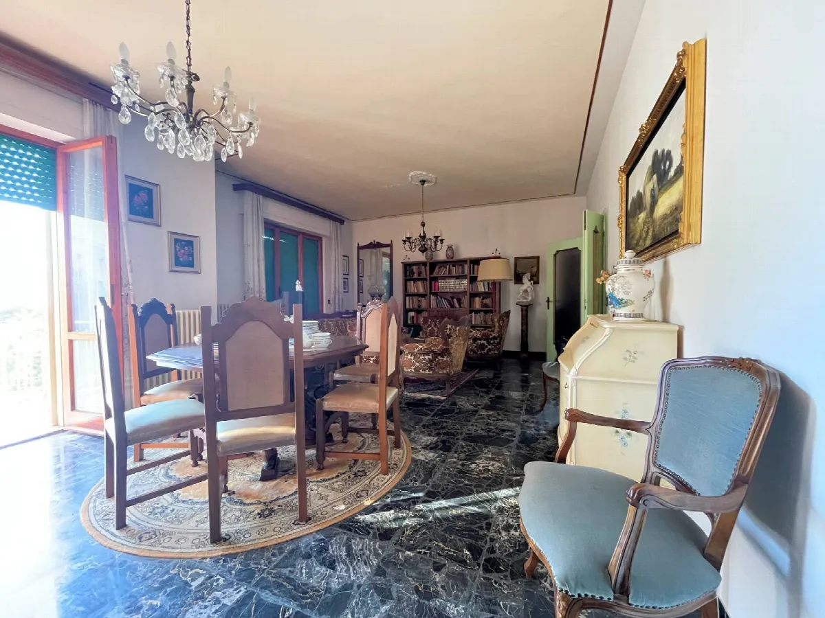 Appartamento al piano primo con giardino in vendita a Volterra - foto 4