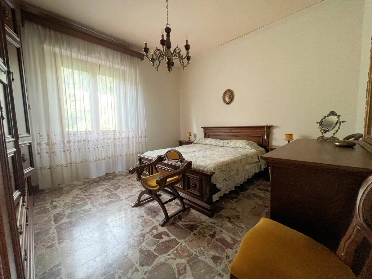Appartamento al piano primo con giardino in vendita a Volterra - foto 8