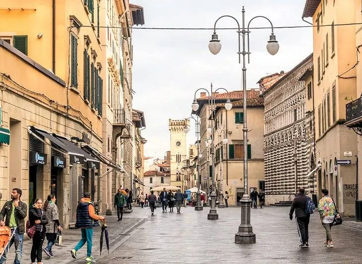Appartamento diviso in due unità indipendenti al piano primo di palazzina ristrutturata con ascensore in vendita a Pistoia, Centro storico - foto 8