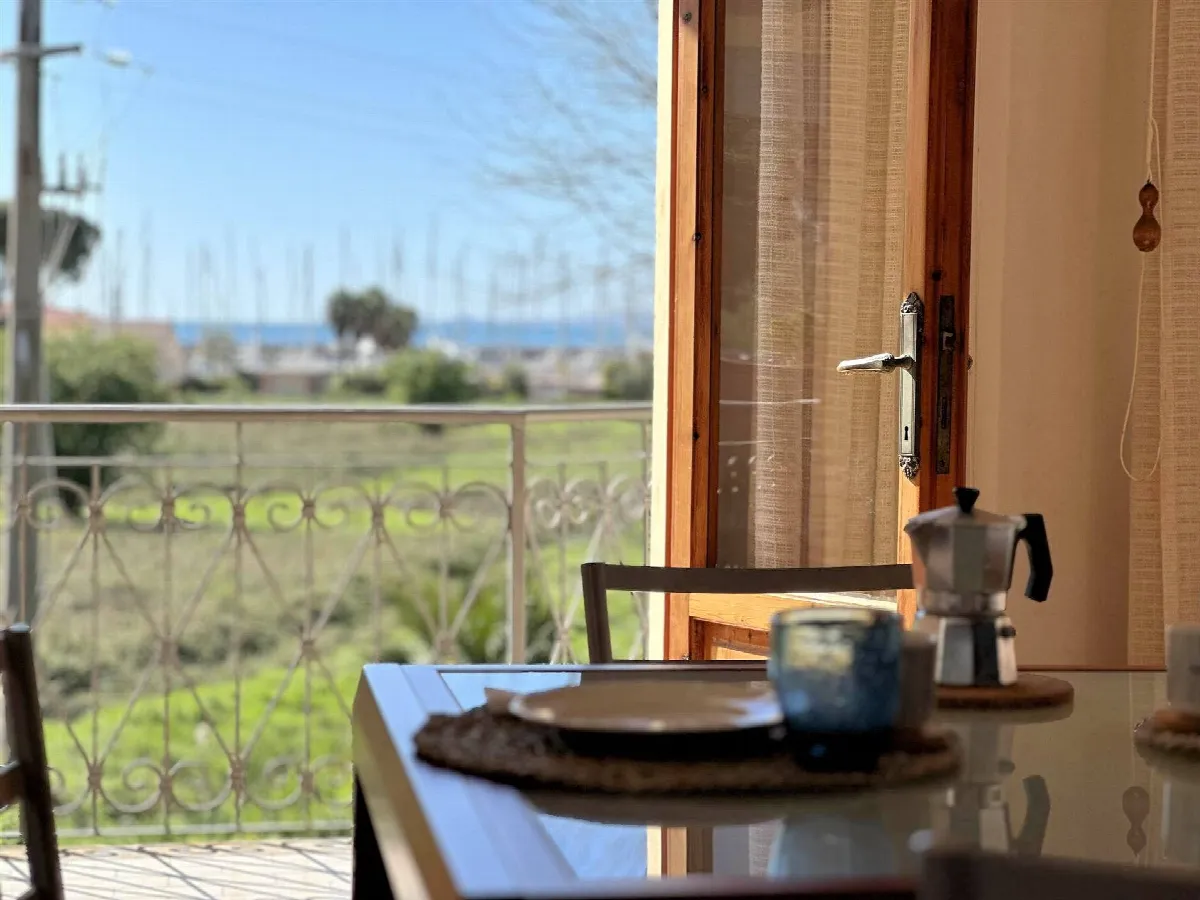 Appartamento con giardino privato posto al piano primo di villetta libera su quattro lati in vendita a Scarlino, Puntone - foto 8