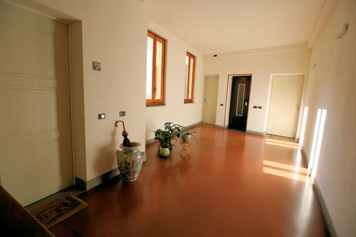 Appartamento al piano secondo con ascensore in centro storico in vendita a Pistoia, Centro storico - foto 6