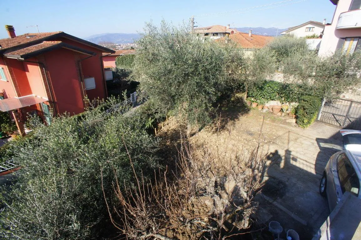 Appartamento al piano primo ristrutturato in villetta bifamiliare in vendita a Monsummano Terme - foto 5