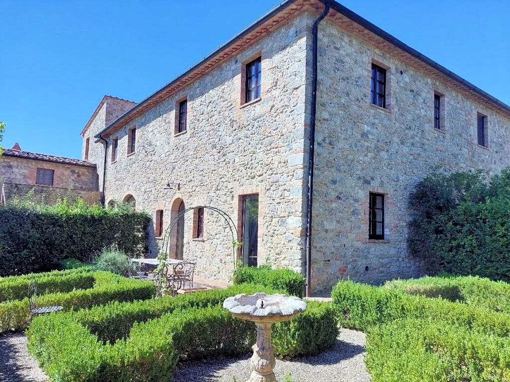 Appartamento in antico borgo ristrutturato con piscina in vendita a Volterra - foto 3
