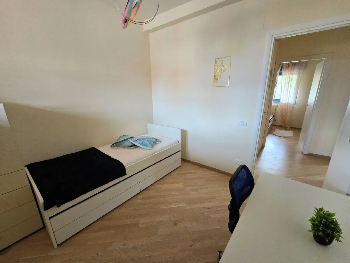 Appartamento al piano primo con ascensore in complesso residenziale con piscina in vendita a Rosignano Marittimo, Castiglioncello - foto 8